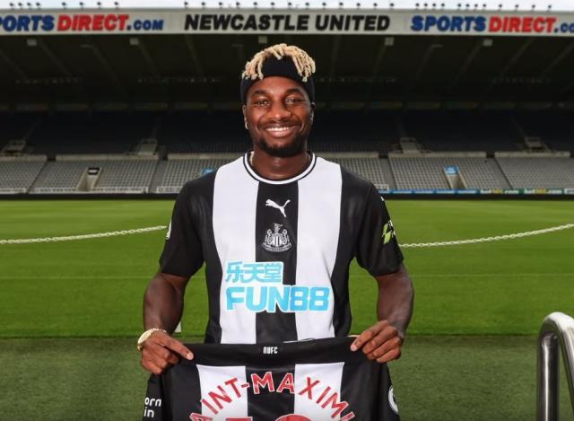 九游娱乐-【早报】姆巴佩整活儿+梅西单核，巴黎太懂流量了！