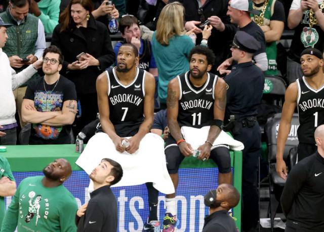 九游官网-离开库里 挥别老詹 杜欧还扛得住体系核心之重吗？