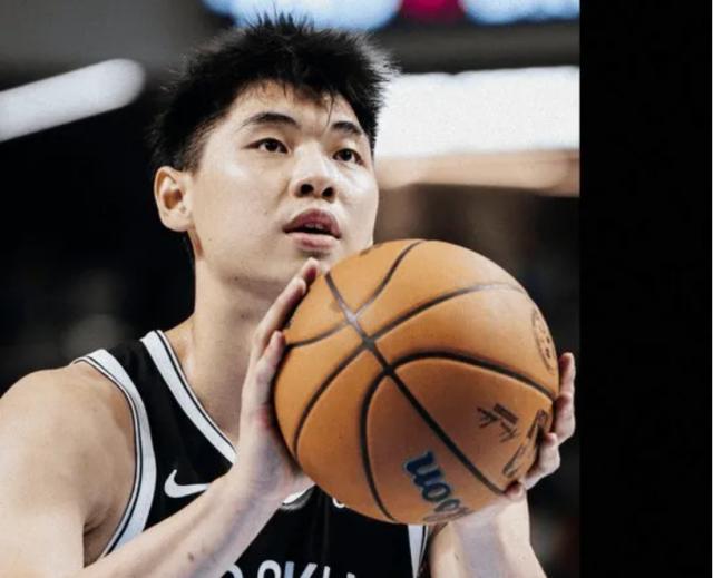 1734318056872049724.png 【热议】篮网宣布裁掉崔永熙 中国篮球再遇挫折