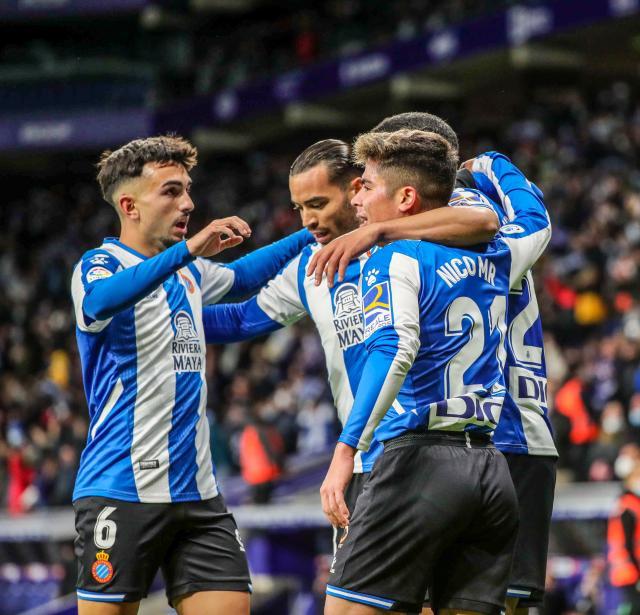 1638136394061077936.jpg 九游游戏-【西甲】武磊替补出场失单刀 西班牙人1比0皇家社会