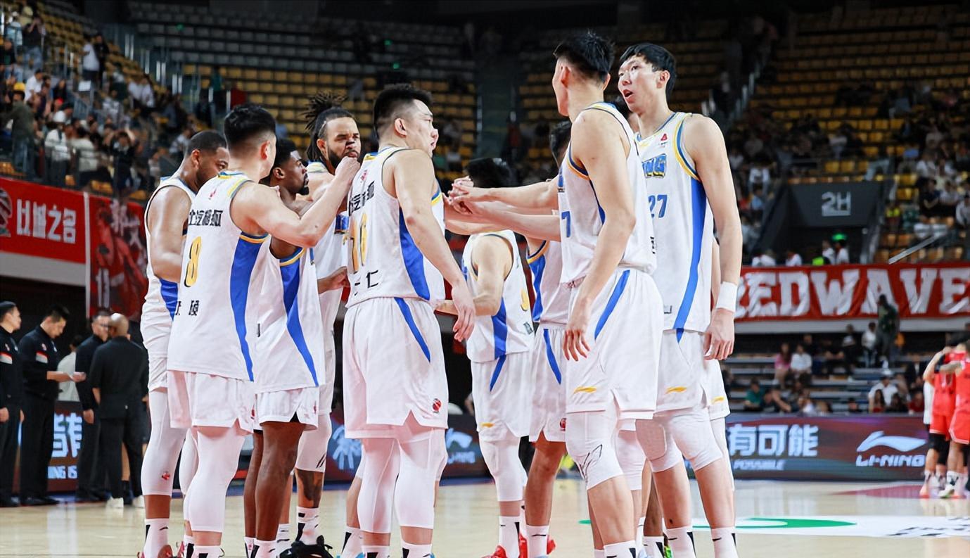 广东宏远第三希望不大！将和北京男篮争夺第四