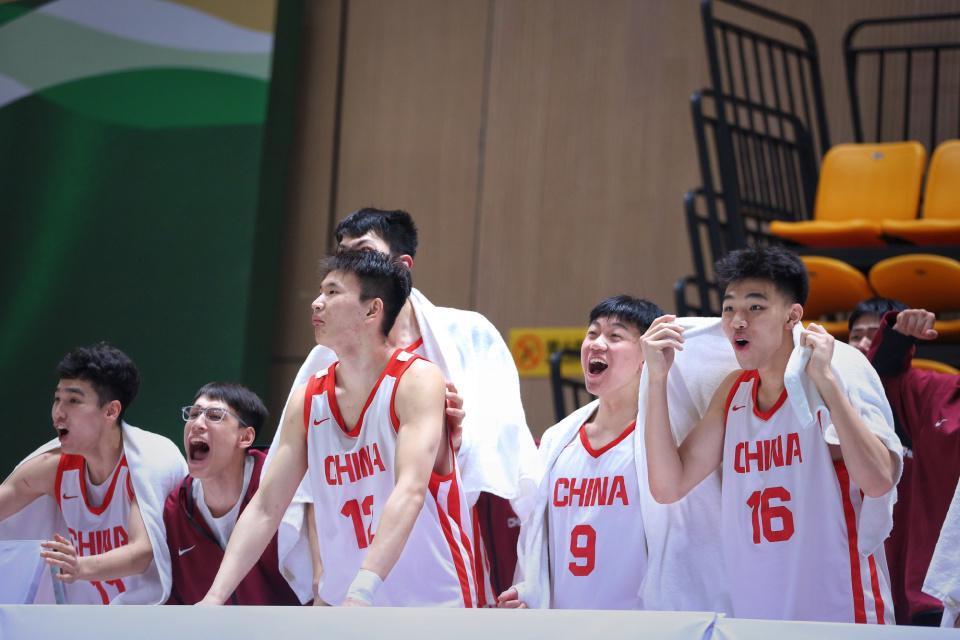 九游体育-改名、改年龄参赛!U18男篮核心遭篮协调查,热身赛已被踢出名单